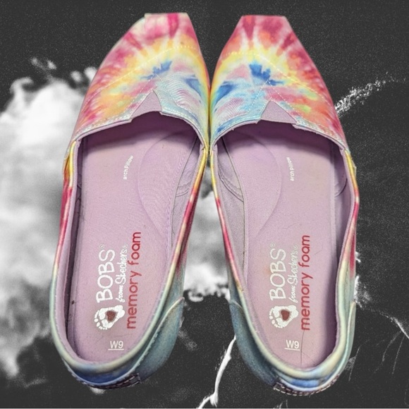 BOBs by Skechers Rainbow Tie Dye slip on loafer flats shoes Women's 9 - Picture 1 of 11